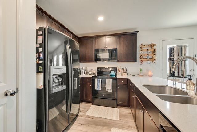 5415 Longshadow Drive, Princeton, TX 75407