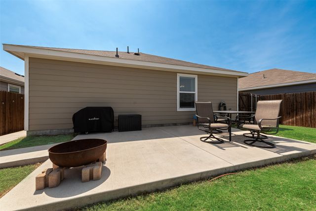 5415 Longshadow Drive, Princeton, TX 75407