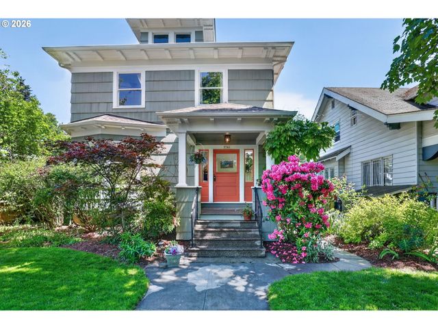 5742 N COMMERCIAL Ave, Portland, OR 97217