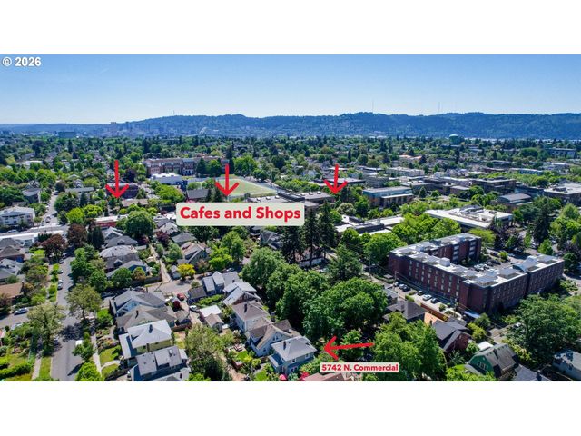 5742 N COMMERCIAL Ave, Portland, OR 97217