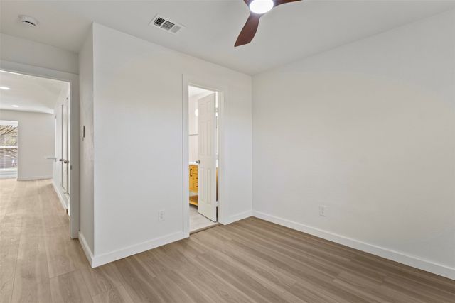 908 Isbell Road D, Fort Worth, TX 76114