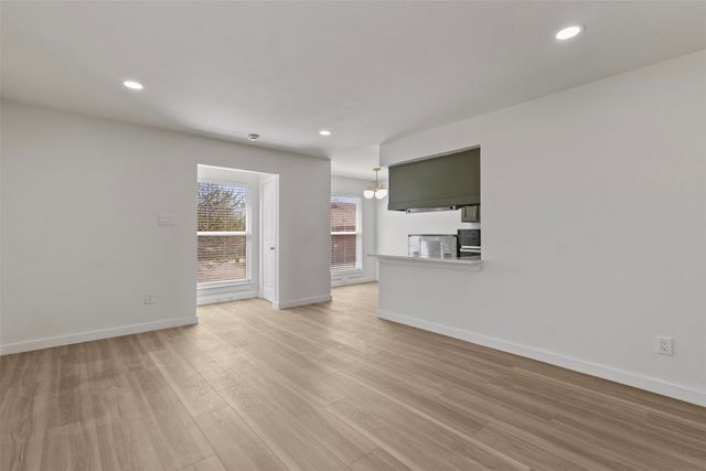 908 Isbell Road D, Fort Worth, TX 76114