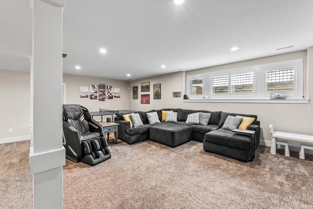 4109 Saint Elais Cove, Fort Wayne, IN 46845