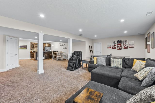 4109 Saint Elais Cove, Fort Wayne, IN 46845