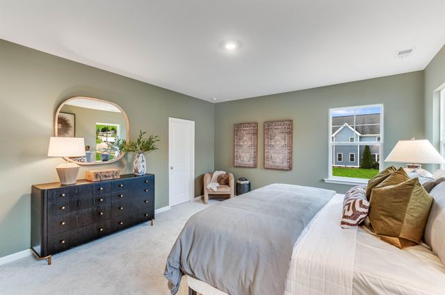 6 N WINDSONG CT, Fishersville, VA 22939