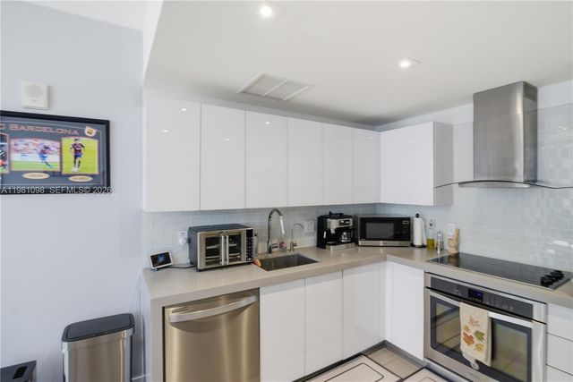 1600 NE 1st Ave 1610, Miami, FL 33132