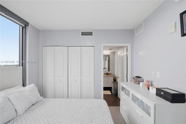 1600 NE 1st Ave 1610, Miami, FL 33132