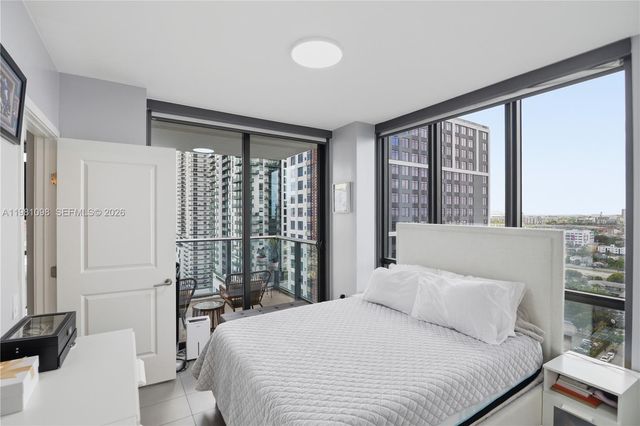 1600 NE 1st Ave 1610, Miami, FL 33132