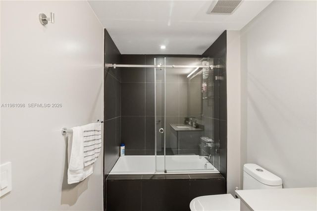 1600 NE 1st Ave 1610, Miami, FL 33132