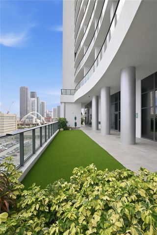 1600 NE 1st Ave 1610, Miami, FL 33132