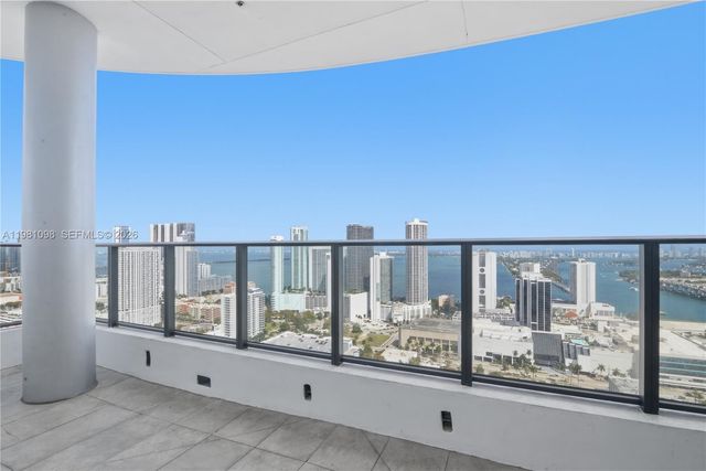 1600 NE 1st Ave 1610, Miami, FL 33132