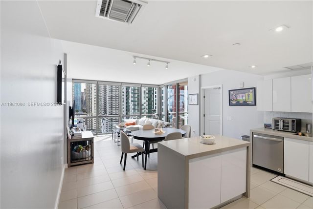 1600 NE 1st Ave 1610, Miami, FL 33132