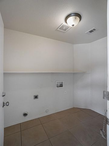 121 Shenandoah TRL, Elgin, TX 78621