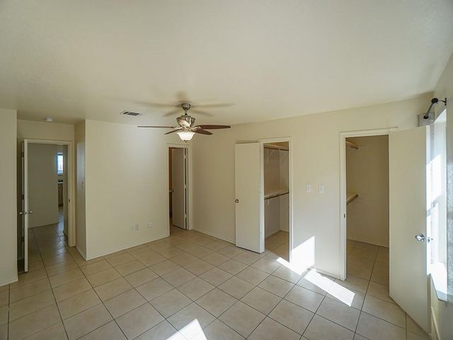 121 Shenandoah TRL, Elgin, TX 78621