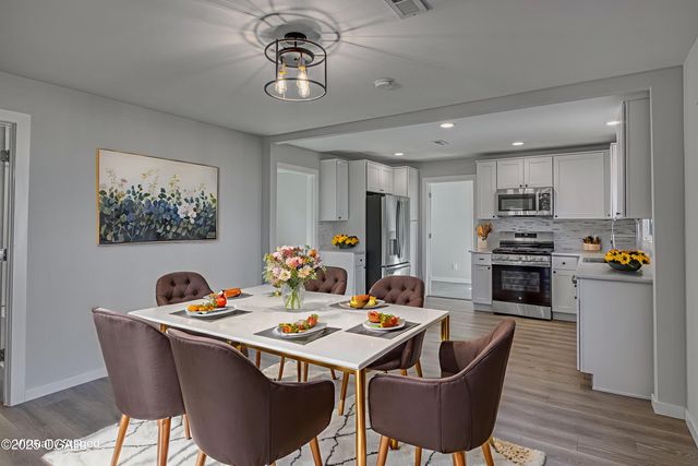 316 S Connor Avenue, Joplin, MO 64801