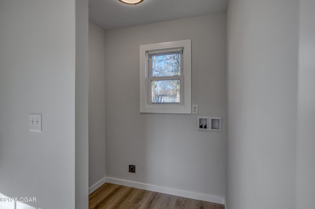 316 S Connor Avenue, Joplin, MO 64801