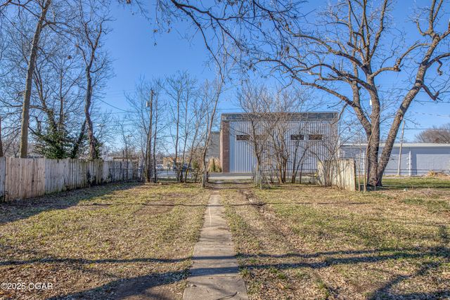 316 S Connor Avenue, Joplin, MO 64801