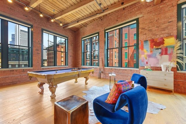 49 Melcher St PH501, Boston, MA 02210