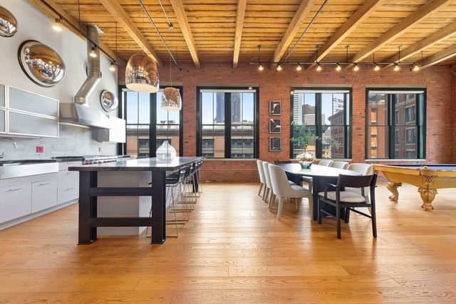 49 Melcher St PH501, Boston, MA 02210