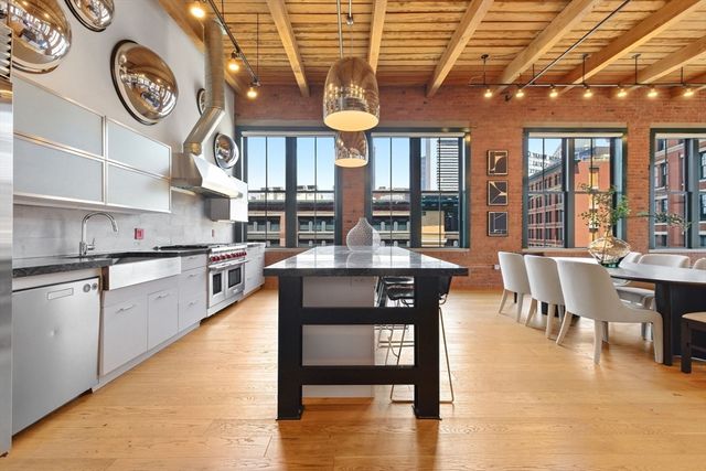 49 Melcher St PH501, Boston, MA 02210