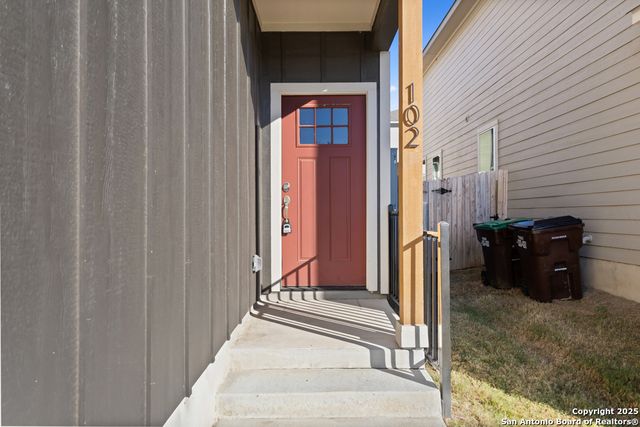 7620 Magnolia Vlg Unit 102, San Antonio, TX 78252