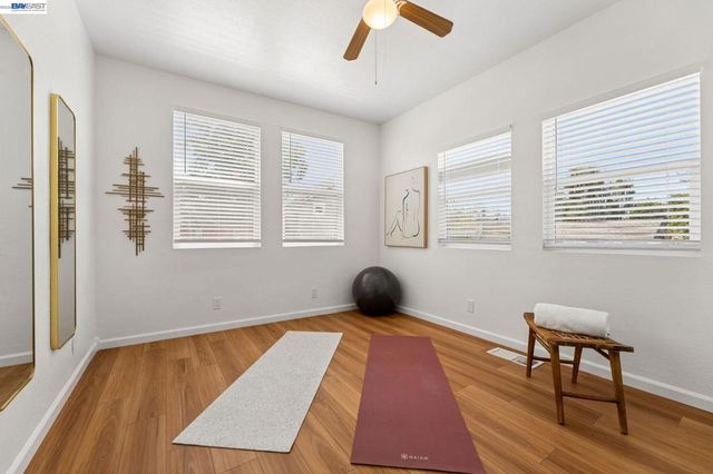 753 55Th St, Oakland, CA 94609