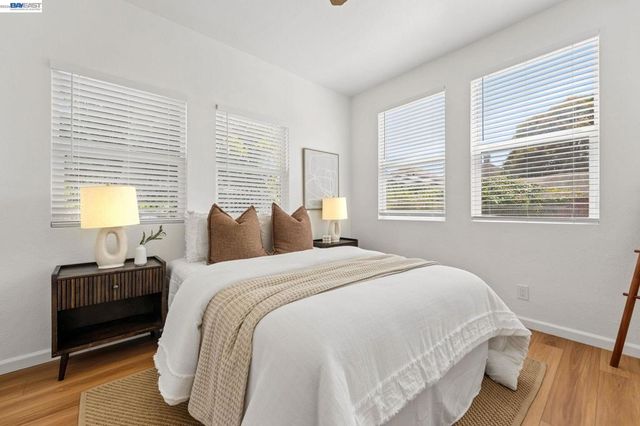 753 55Th St, Oakland, CA 94609
