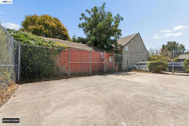 753 55Th St, Oakland, CA 94609