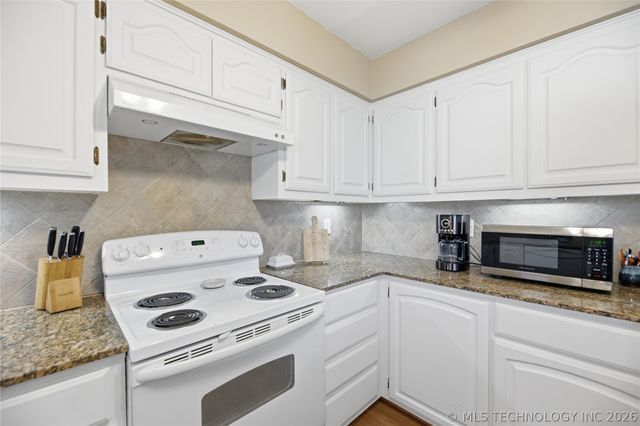 2601 Westwood Drive, Claremore, OK 74017