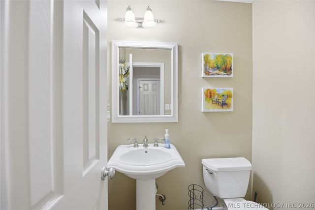 2601 Westwood Drive, Claremore, OK 74017