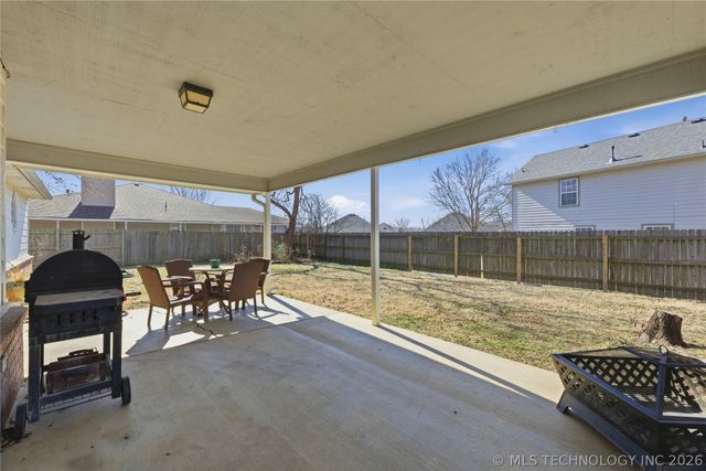 2601 Westwood Drive, Claremore, OK 74017