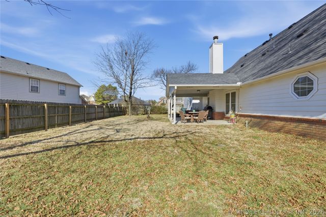 2601 Westwood Drive, Claremore, OK 74017