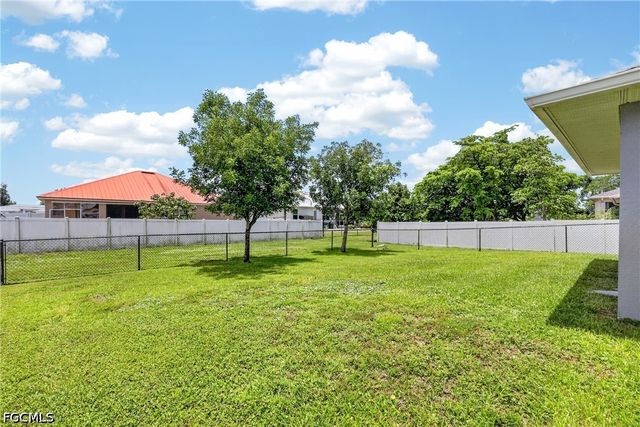 1904 NW Embers TER, Cape Coral, FL 33993