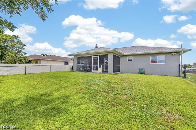 1904 NW Embers TER, Cape Coral, FL 33993