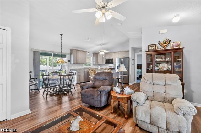 1904 NW Embers TER, Cape Coral, FL 33993