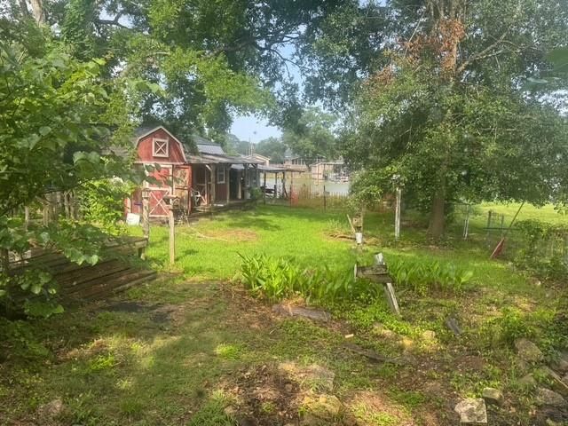 771 Governor Wood Drive, Point Blank, TX 77364