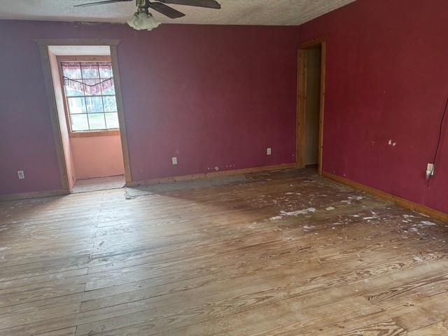 771 Governor Wood Drive, Point Blank, TX 77364