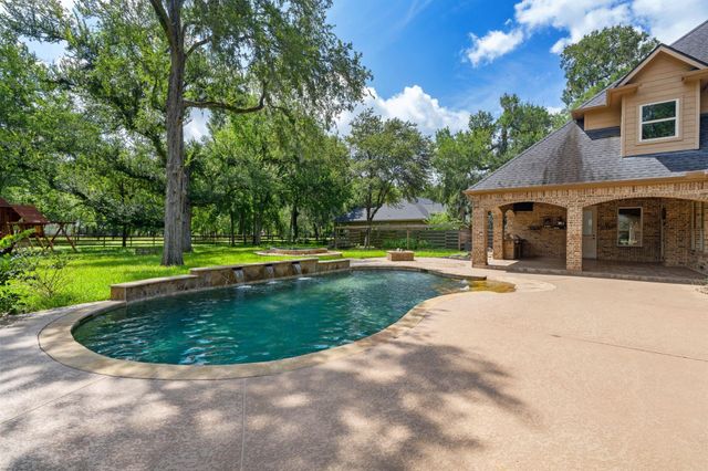 3422 Woodbine Drive, Fulshear, TX 77441