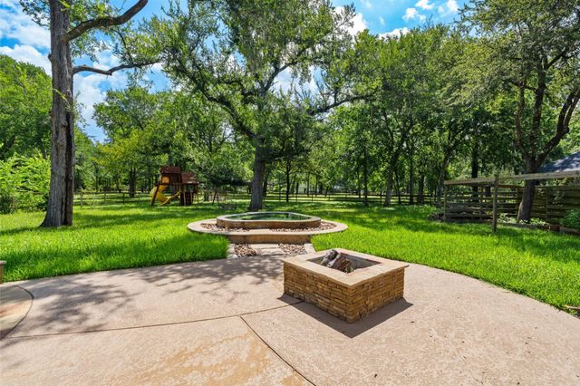 3422 Woodbine Drive, Fulshear, TX 77441