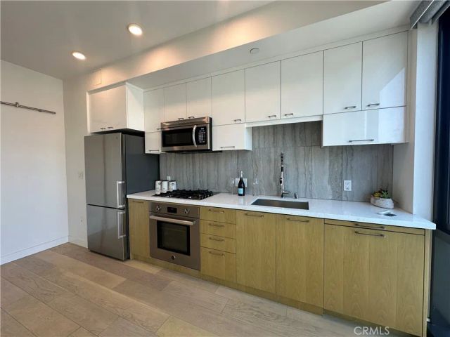 400 S Broadway 1002, Los Angeles, CA 90013