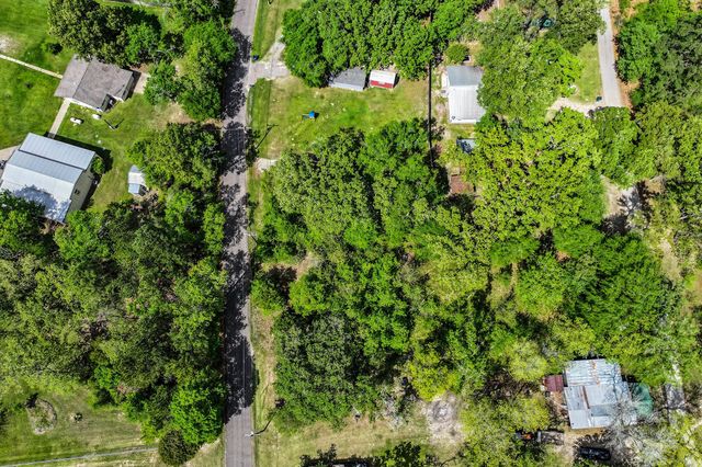 164 Lakeland Rd, Huntsville, TX 77340
