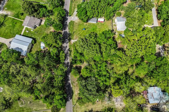 164 Lakeland Rd, Huntsville, TX 77340