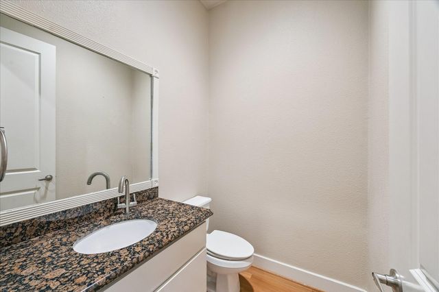 1902 Fletcher Street, Houston, TX 77009