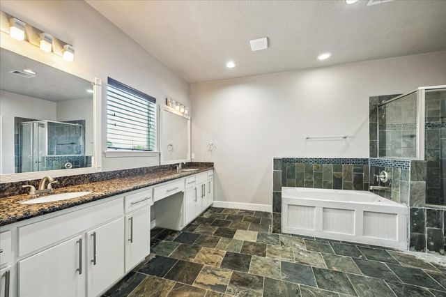 1902 Fletcher Street, Houston, TX 77009