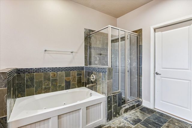 1902 Fletcher Street, Houston, TX 77009