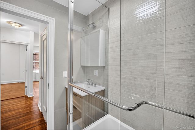 48-25 43rd Street 2J, Woodside, NY 11377