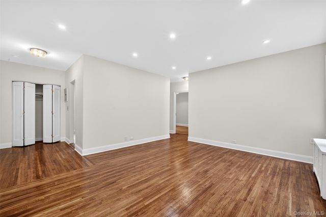 48-25 43rd Street 2J, Woodside, NY 11377