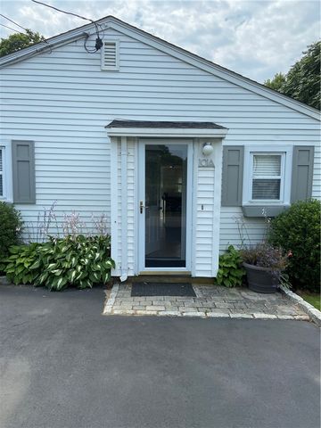 101 Briarwood Avenue A, Middletown, RI 02842