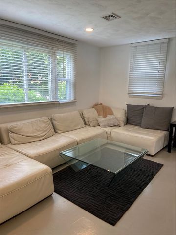 101 Briarwood Avenue A, Middletown, RI 02842