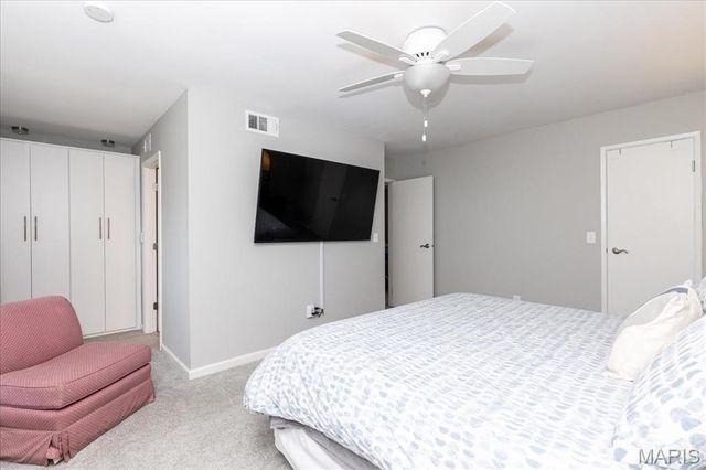 13438 Forestlac Drive, St Louis, MO 63141